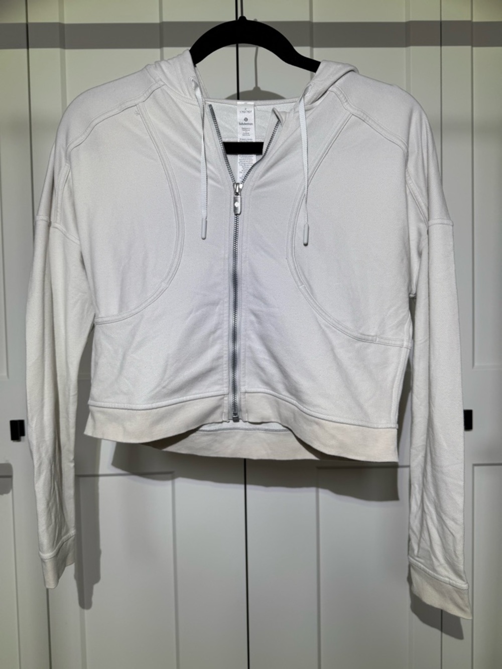 lululemon athletica White Zip-Up Cropped Hoodie